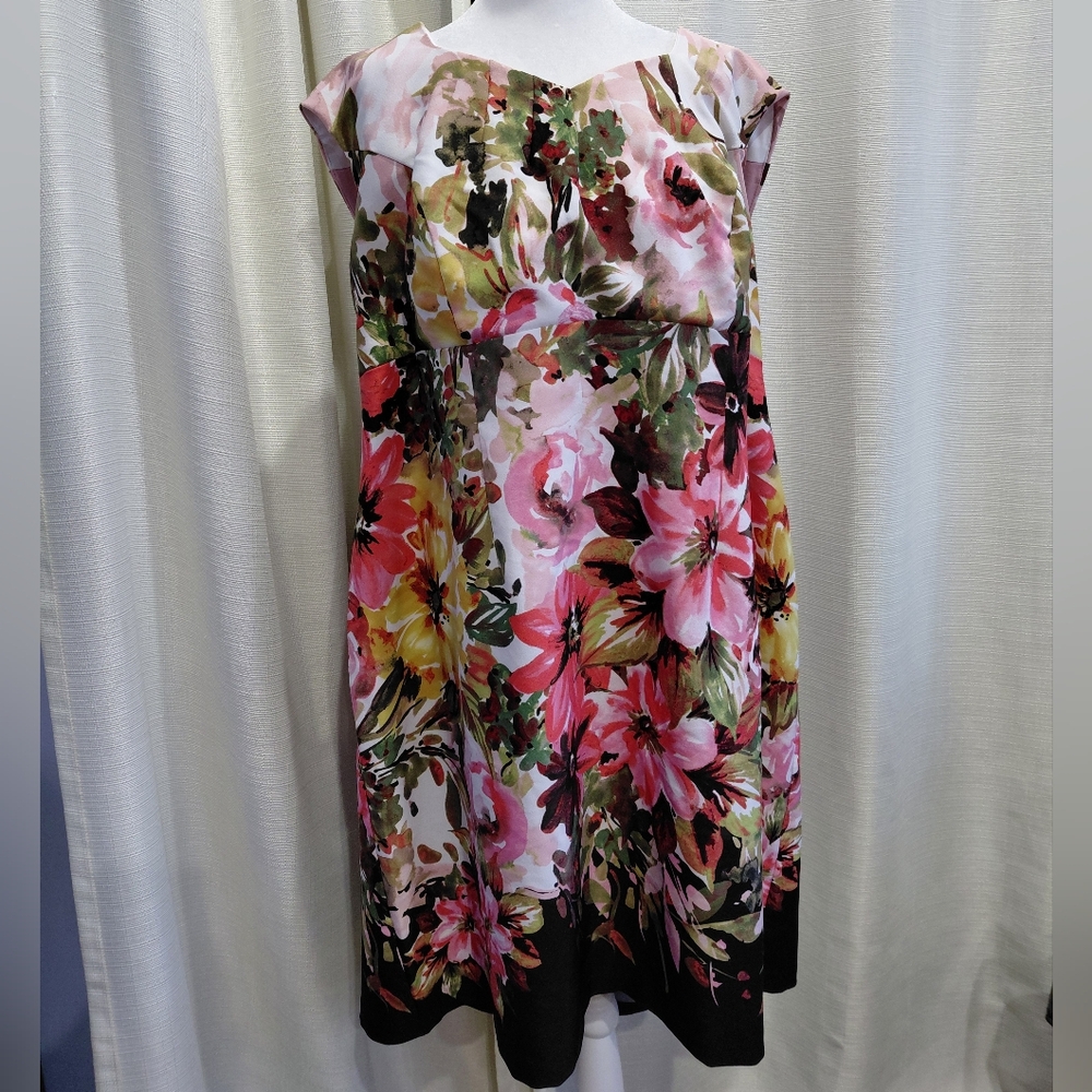Established 1962 Floral Multicolor Dress